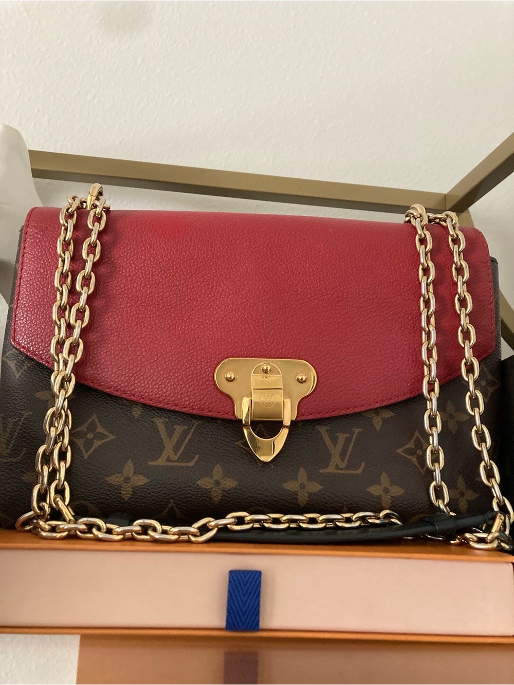 🔥 Louis Vuitton Red Leather Flap Monogram Chain Shoulder Bag